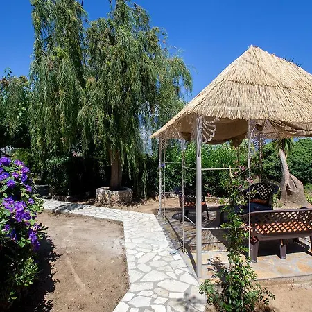 Dimitra Hotel 2*