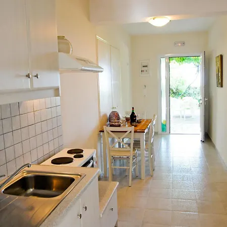Hotel Dimitra 2*